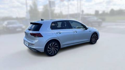 2023 Volkswagen Golf — sličica 7