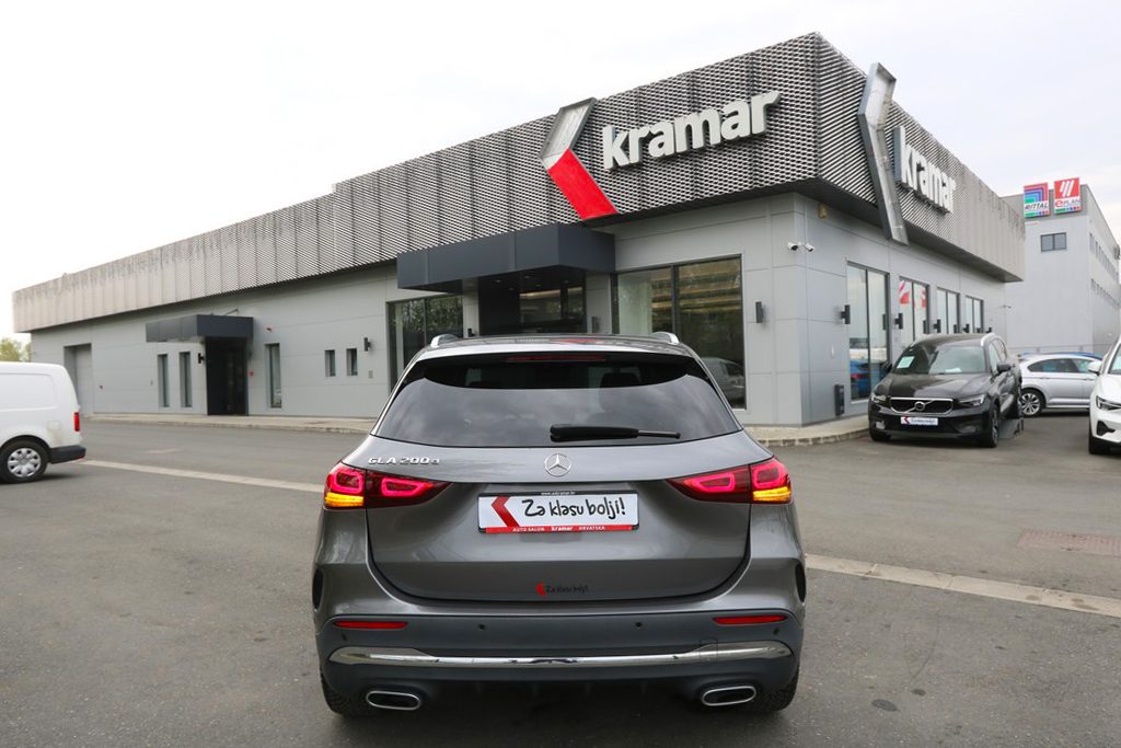 2020 Mercedes-Benz GLA AMG Line — fotografija 20
