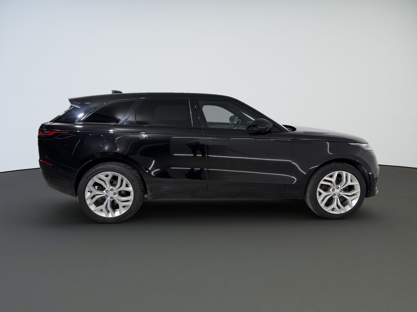2022 Land Rover Range Rover Velar — fotografija 4