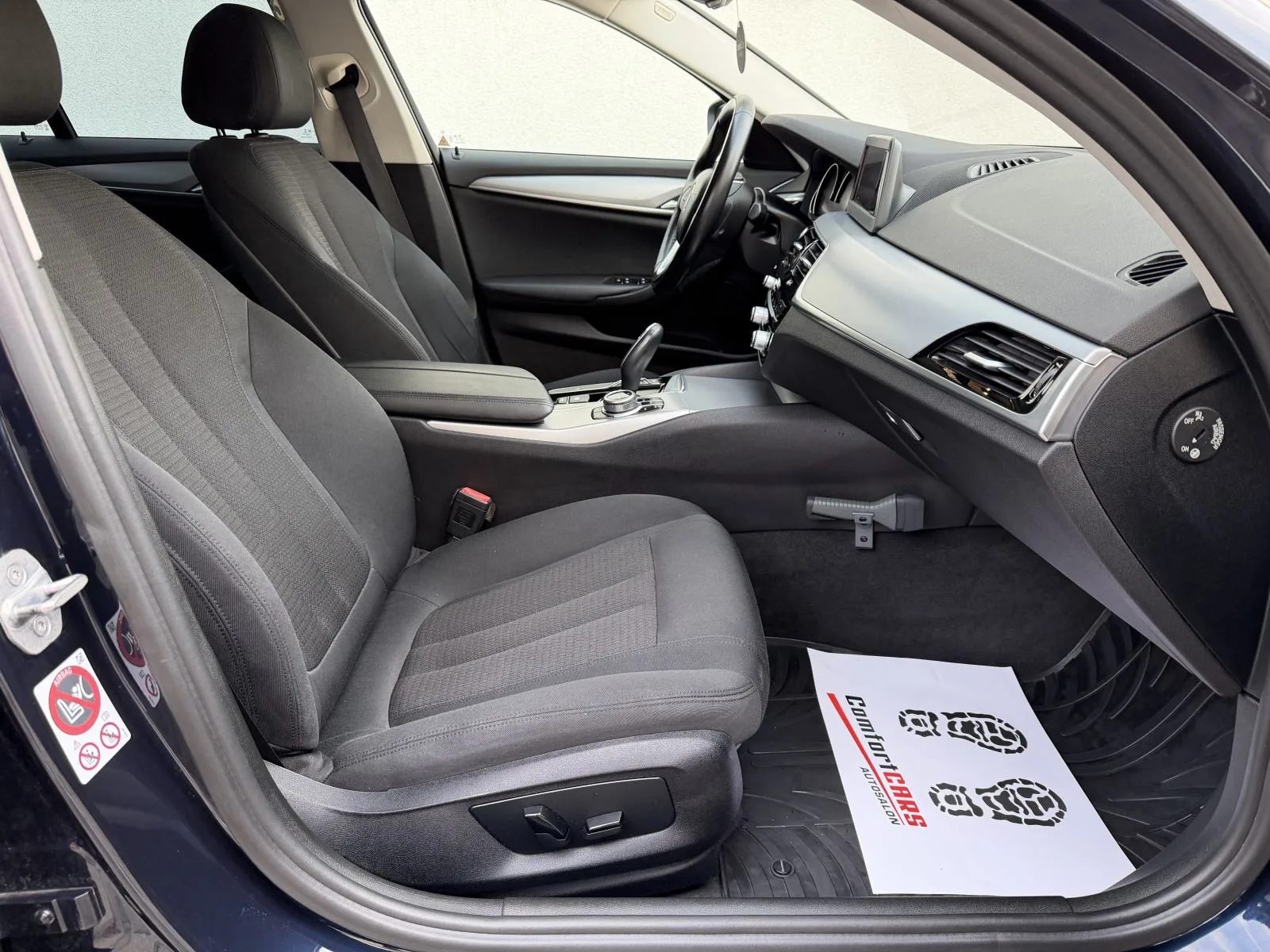 2017 BMW Serija 5 — fotografija 24