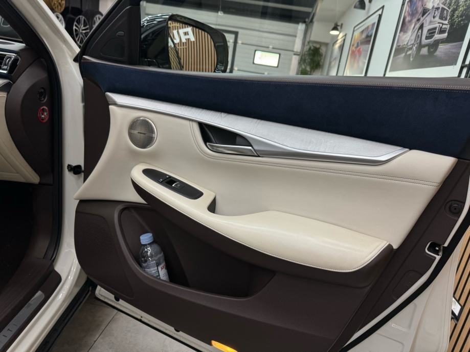 2019 Infiniti QX50 — fotografija 18