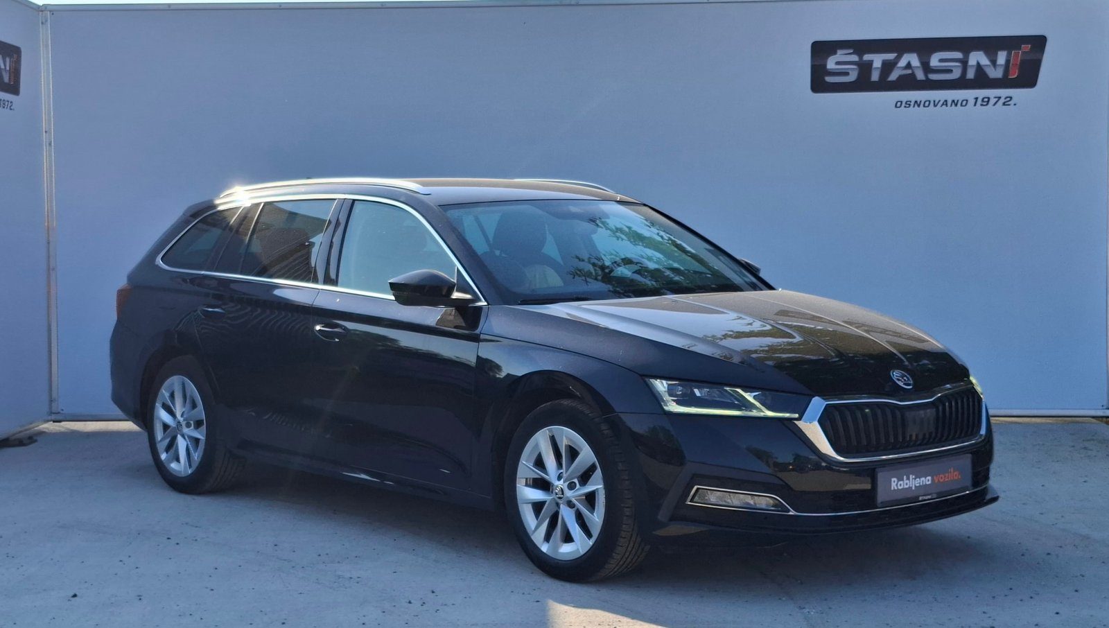 2020 Škoda Octavia Combi — fotografija 3