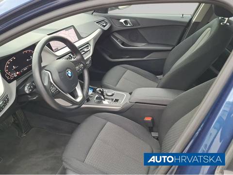 2021 BMW Serija 1 — sličica 14