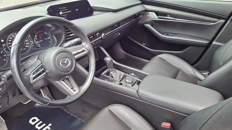 2021 Mazda 3 — fotografija 5