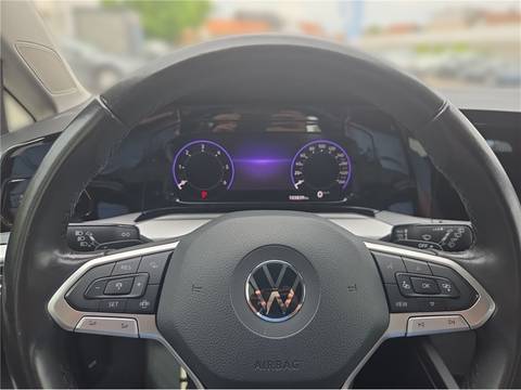 2021 Volkswagen Golf — sličica 8