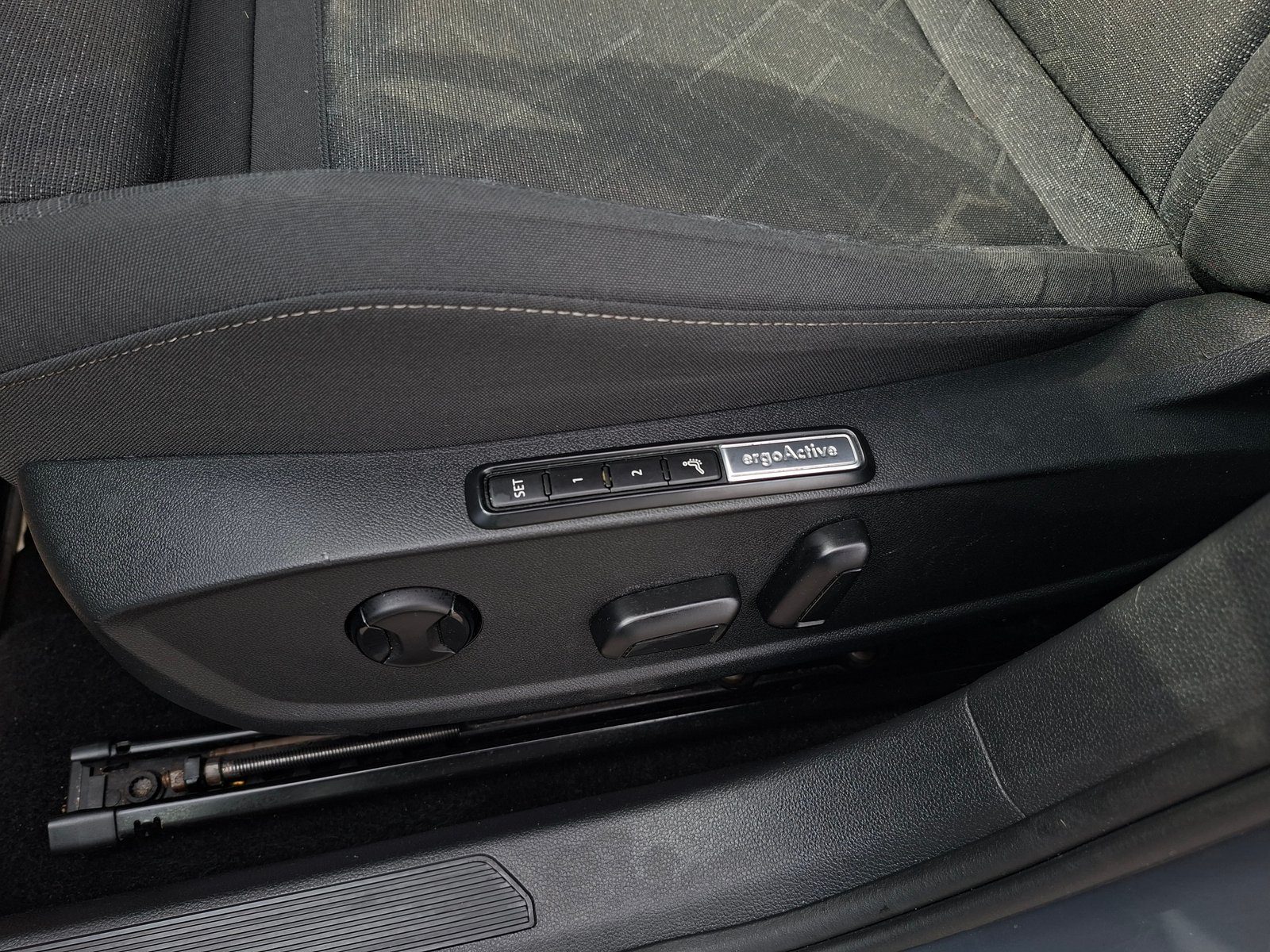 2020 Volkswagen Golf — fotografija 22