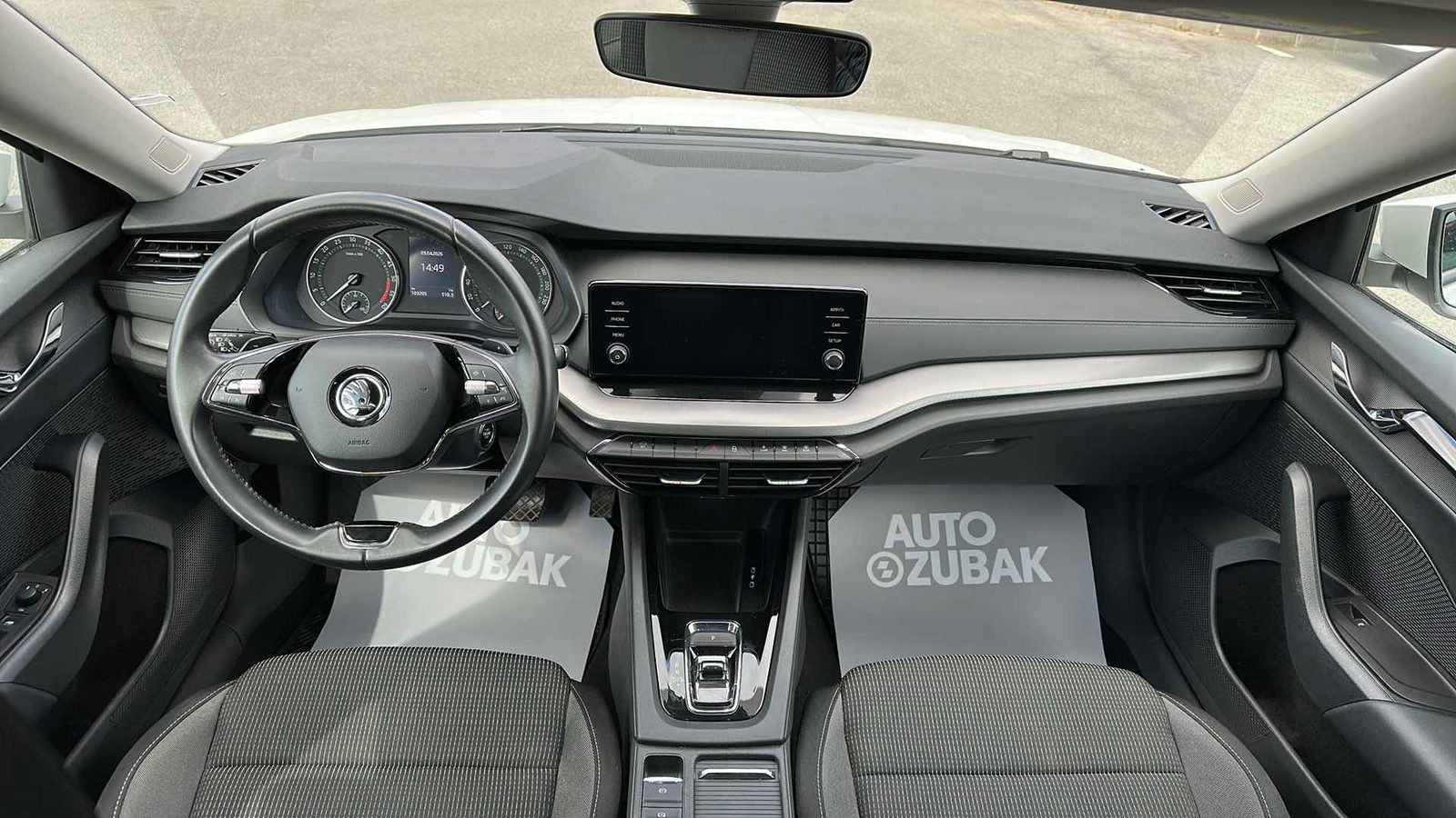 2023 Škoda Octavia Combi — fotografija 11
