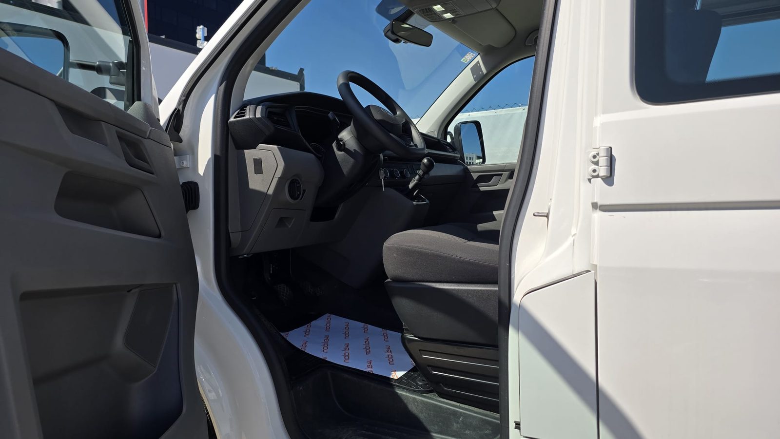 2022 Volkswagen Transporter — fotografija 12