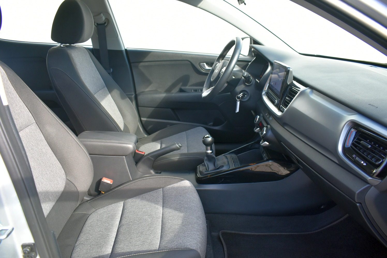 2026 Kia Stonic — fotografija 6