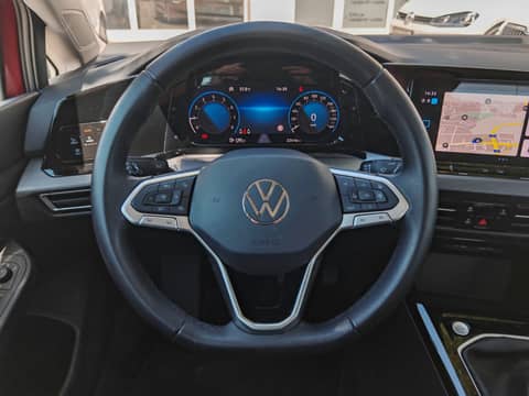 2023 Volkswagen Golf — sličica 12