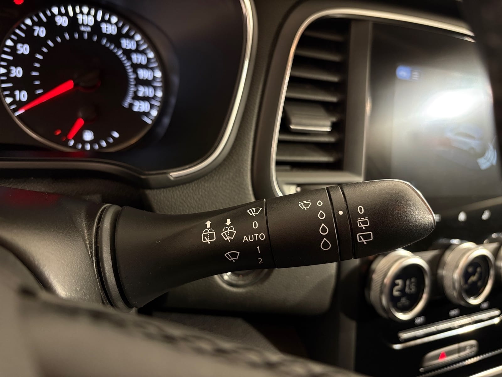 2023 Renault Megane — fotografija 24