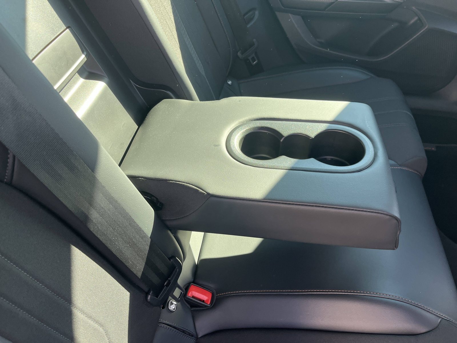 2022 Cupra Formentor — fotografija 25