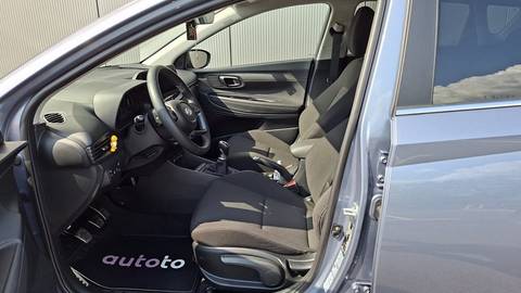 2025 Hyundai Bayon — sličica 6
