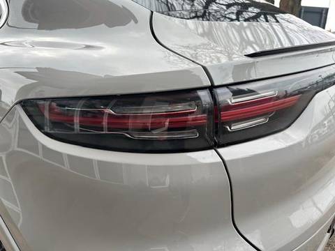 2021 Porsche Cayenne — sličica 8