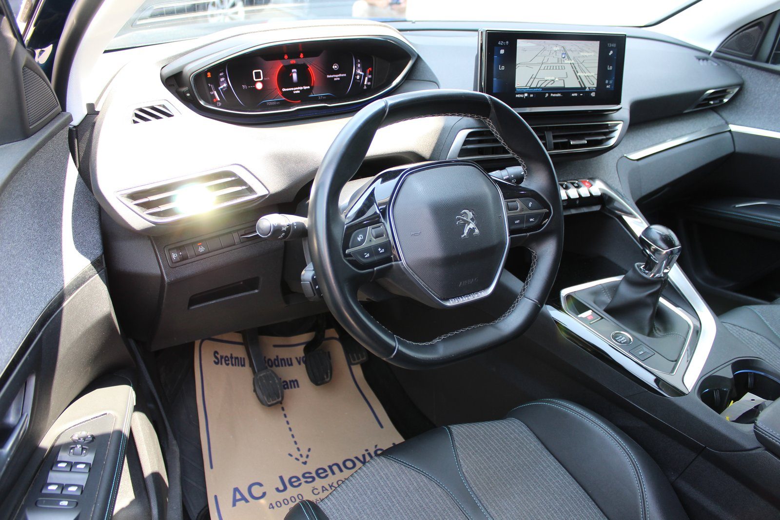 2021 Peugeot 5008 — fotografija 9