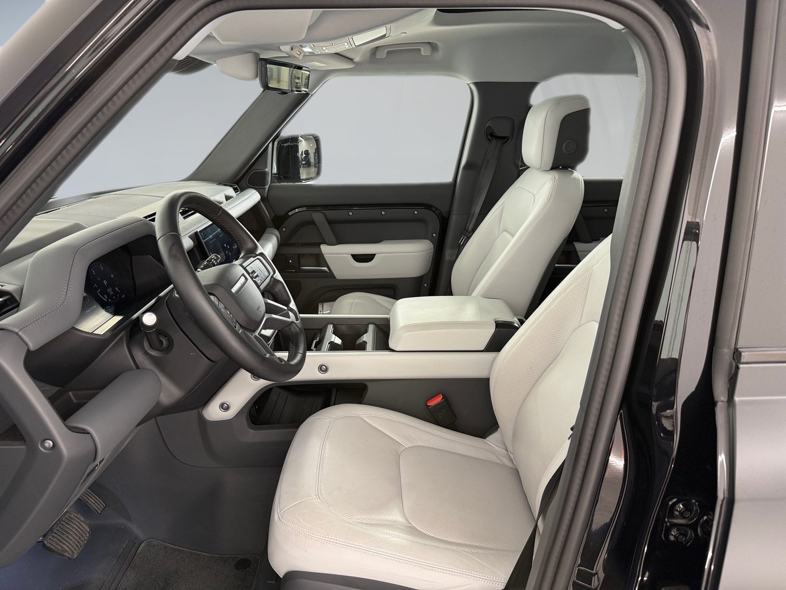 2025 Land Rover Defender — fotografija 12