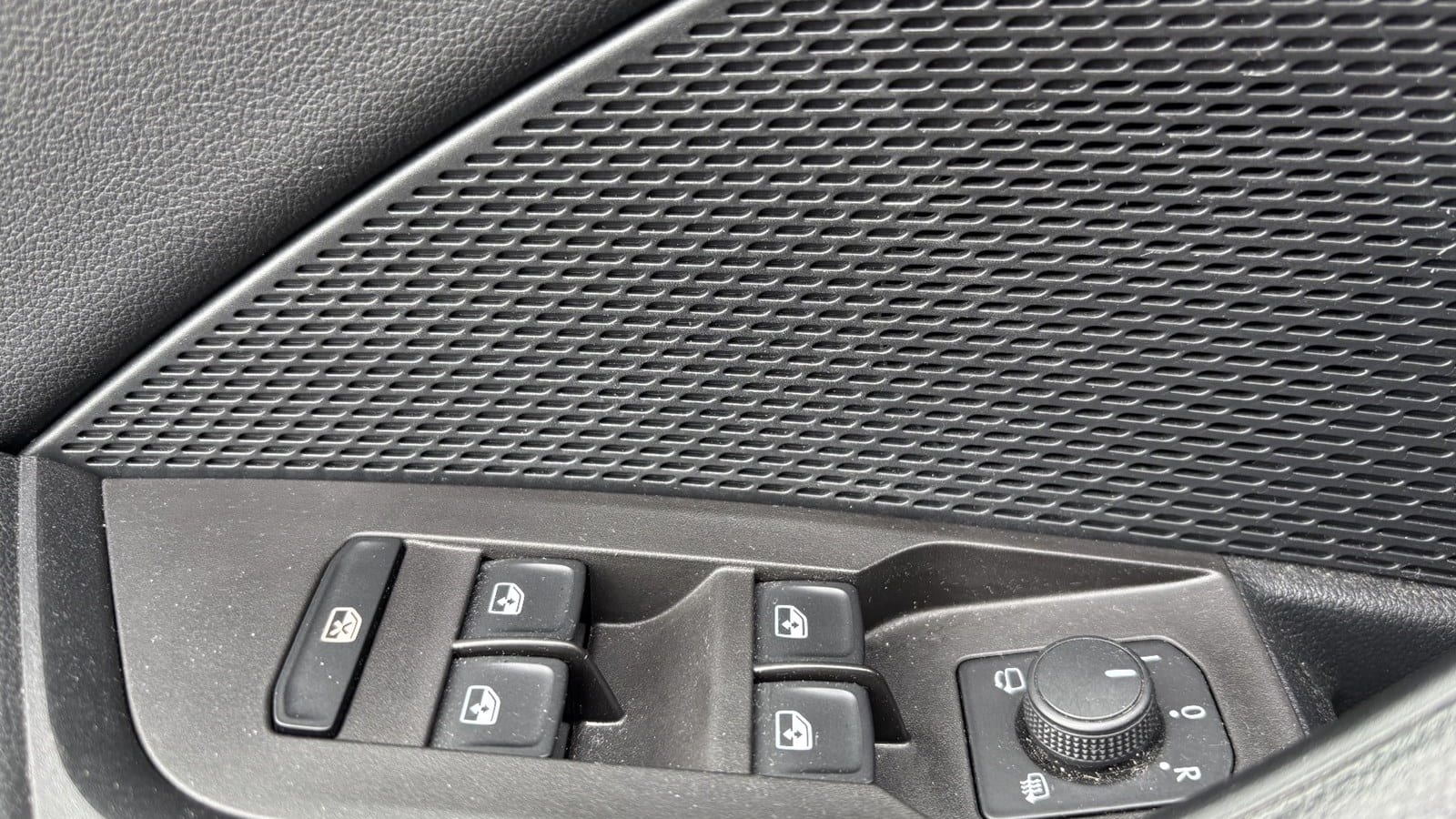 2023 Škoda Octavia — fotografija 24