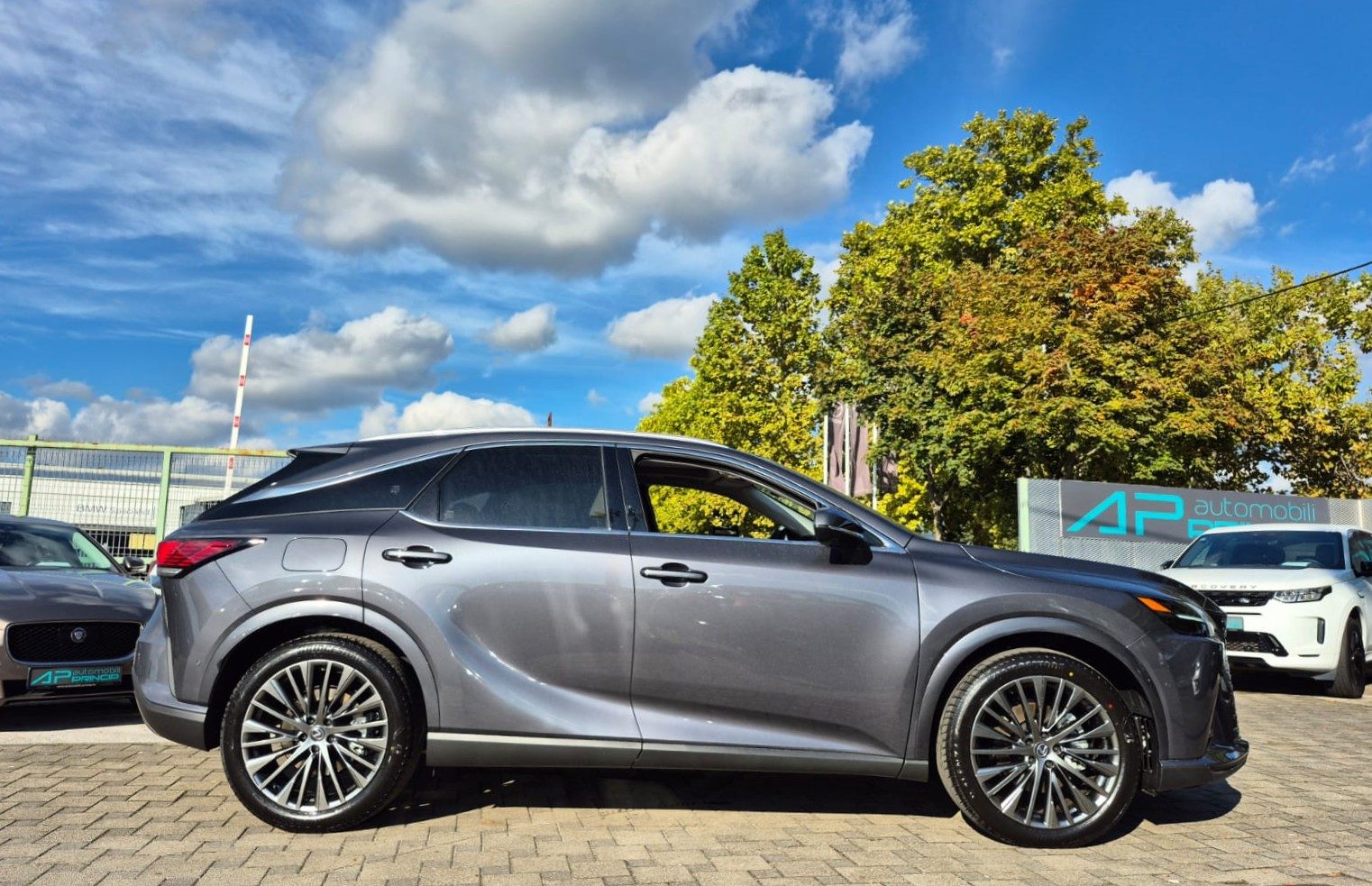 2025 Lexus RX 450h — fotografija 4
