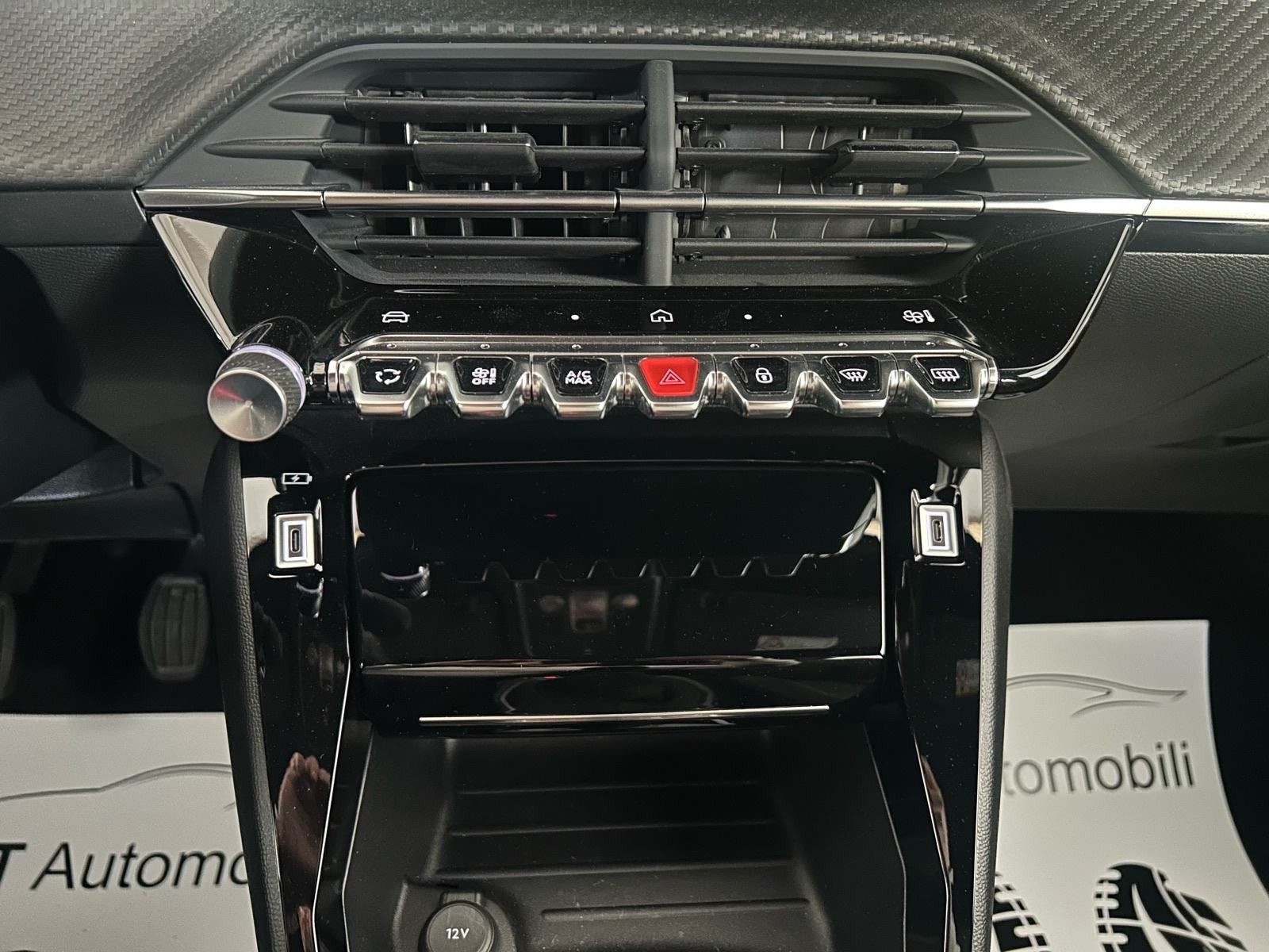 2024 Peugeot 2008 — fotografija 19