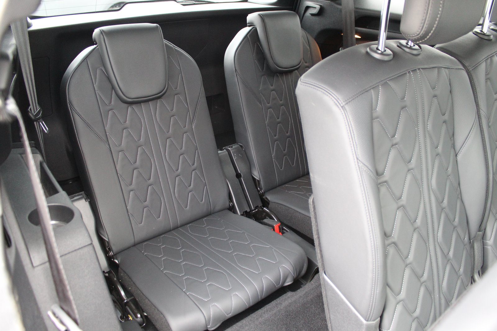 2022 Peugeot 5008 — fotografija 13