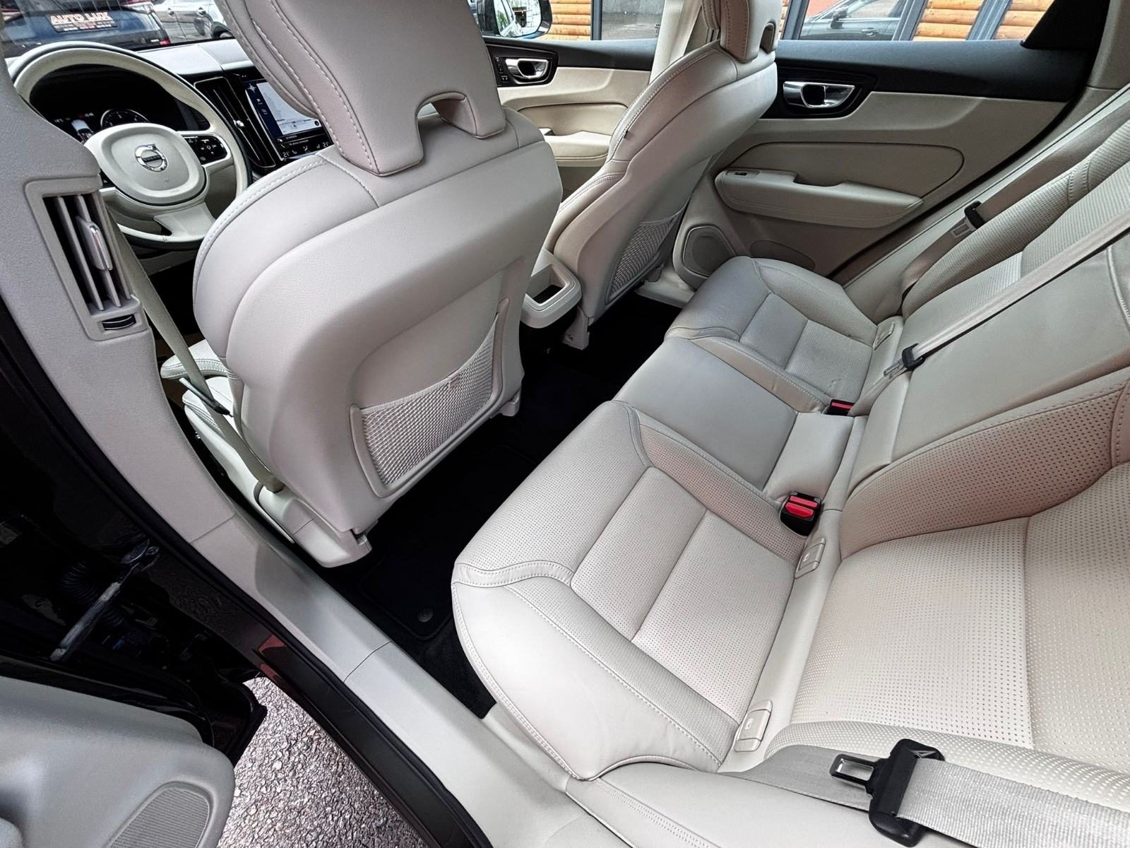 2019 Volvo XC60 — fotografija 14