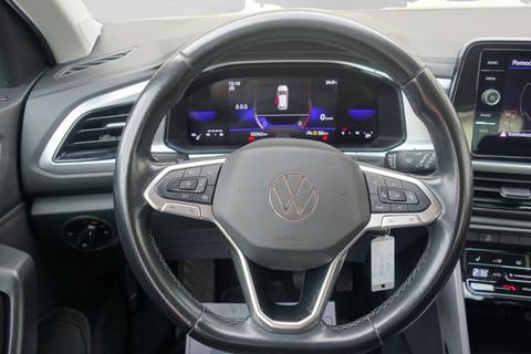 2023 Volkswagen T-Roc — sličica 10