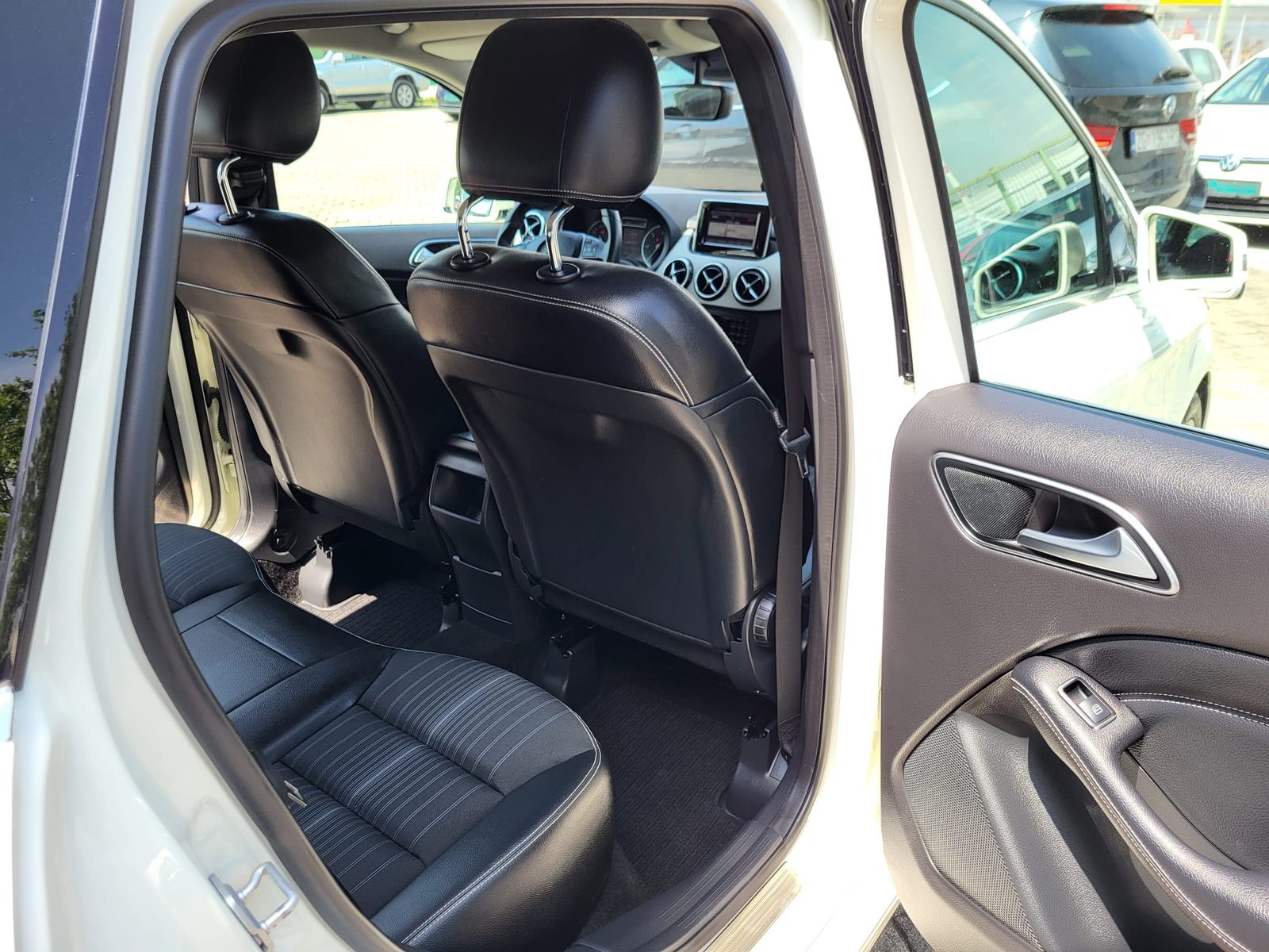 2012 Mercedes-Benz B-klasa — fotografija 13