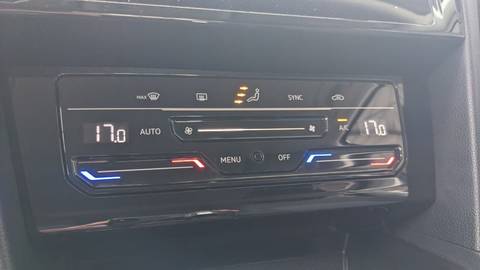 2021 Volkswagen Passat — sličica 28