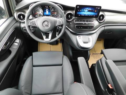 2023 Mercedes-Benz V-klasa — sličica 10