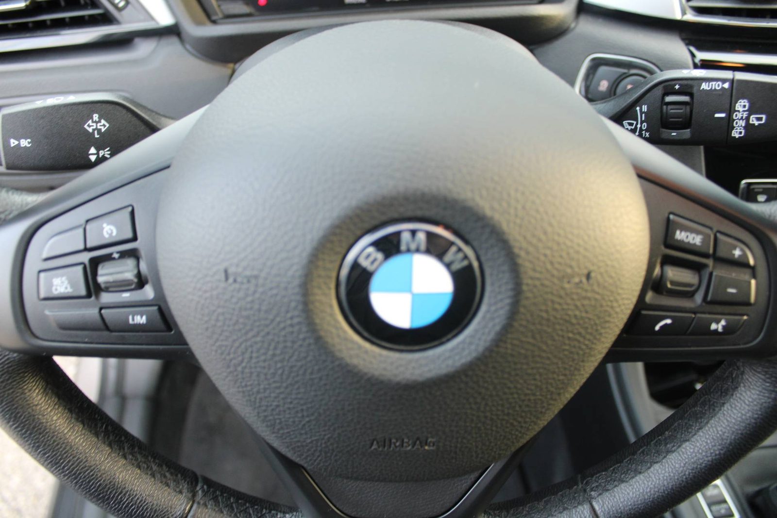 2021 BMW X1 — fotografija 16