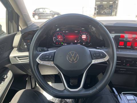 2024 Volkswagen Golf — sličica 27
