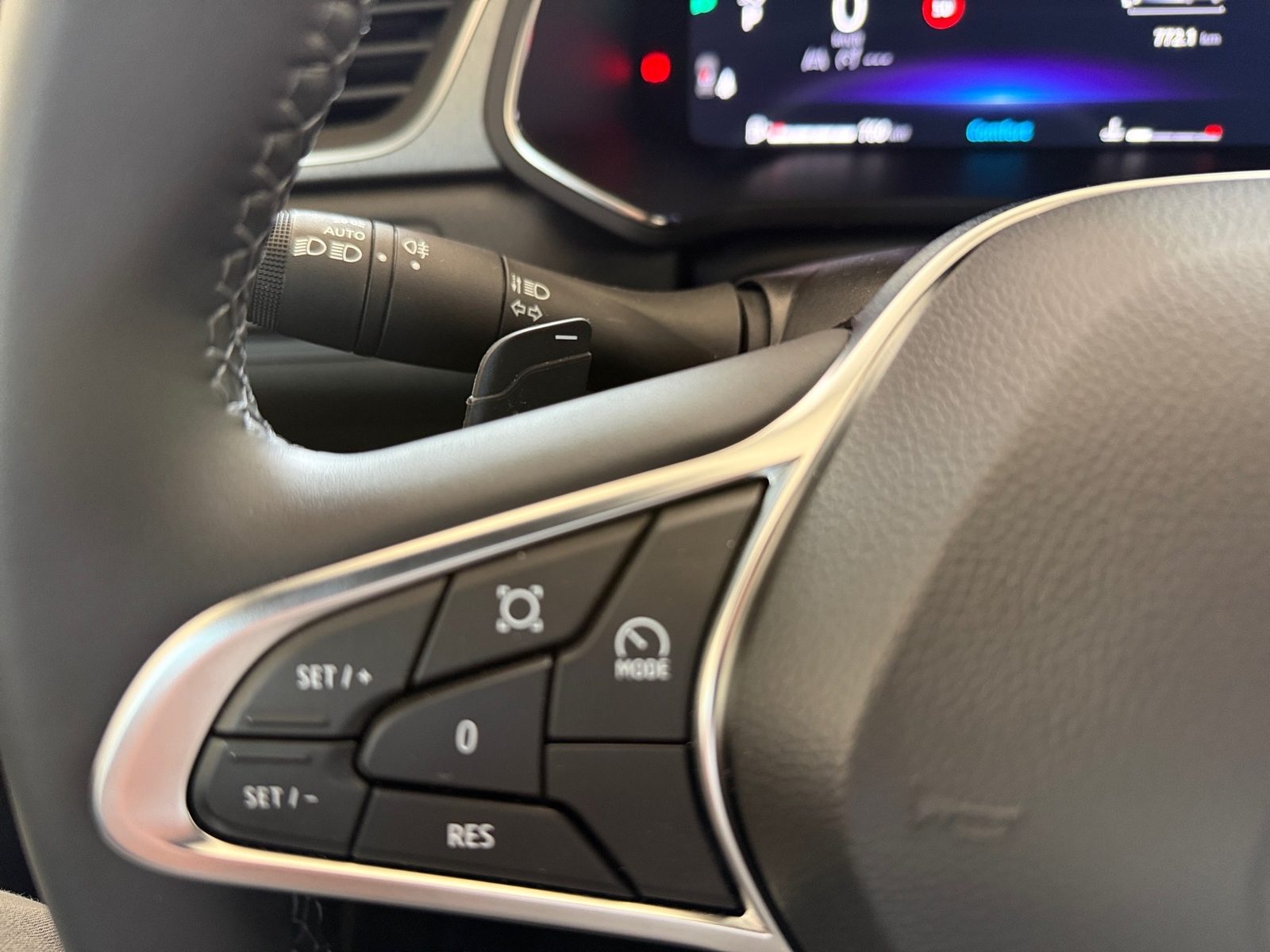 2025 Renault Captur — fotografija 30