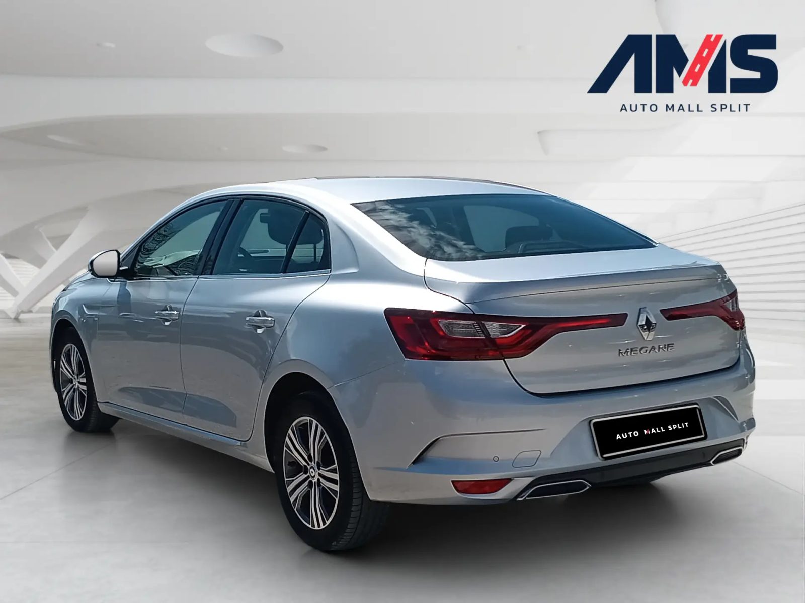 2024 Renault Megane Grandcoupe — fotografija 3