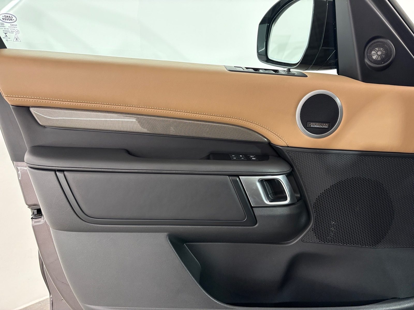 2022 Land Rover Discovery — fotografija 16