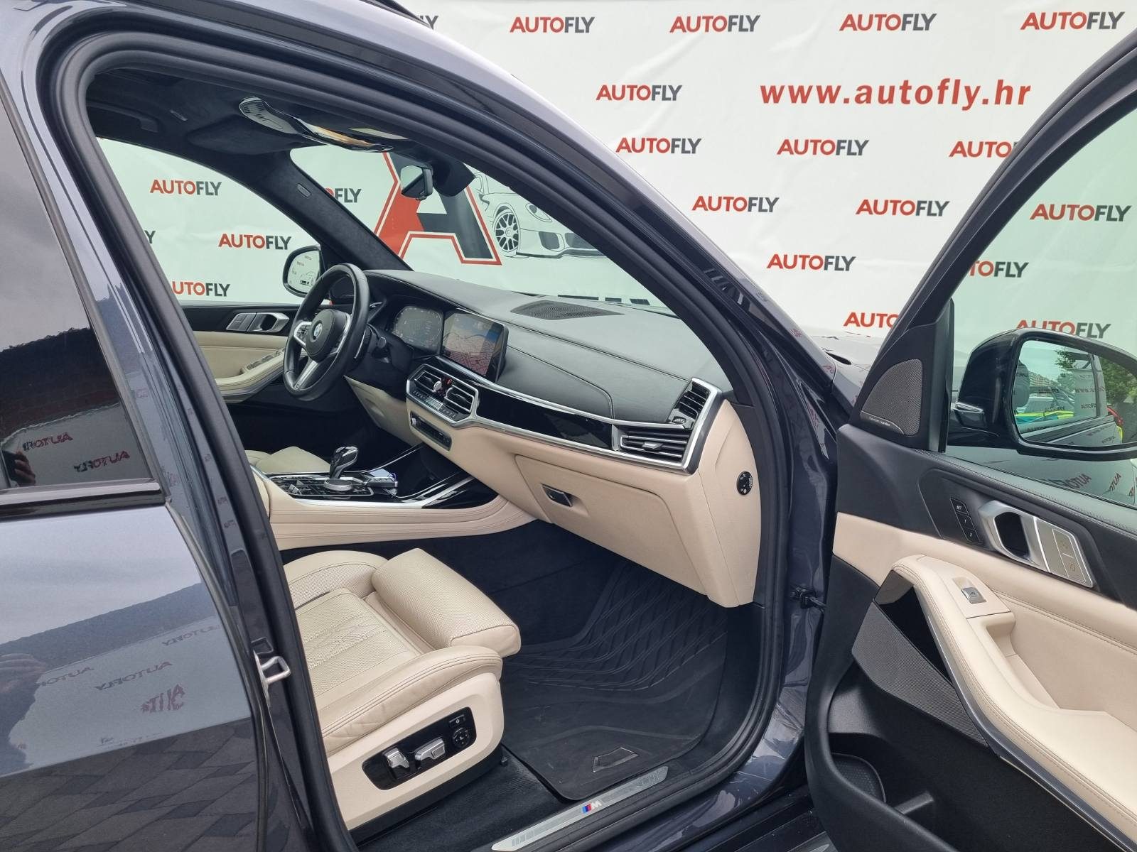 2020 BMW X7 — fotografija 13