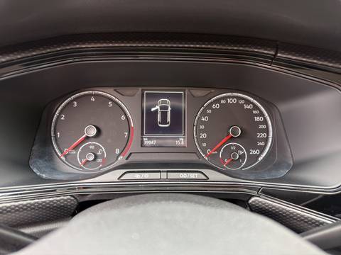 2019 Volkswagen T-Cross — sličica 10