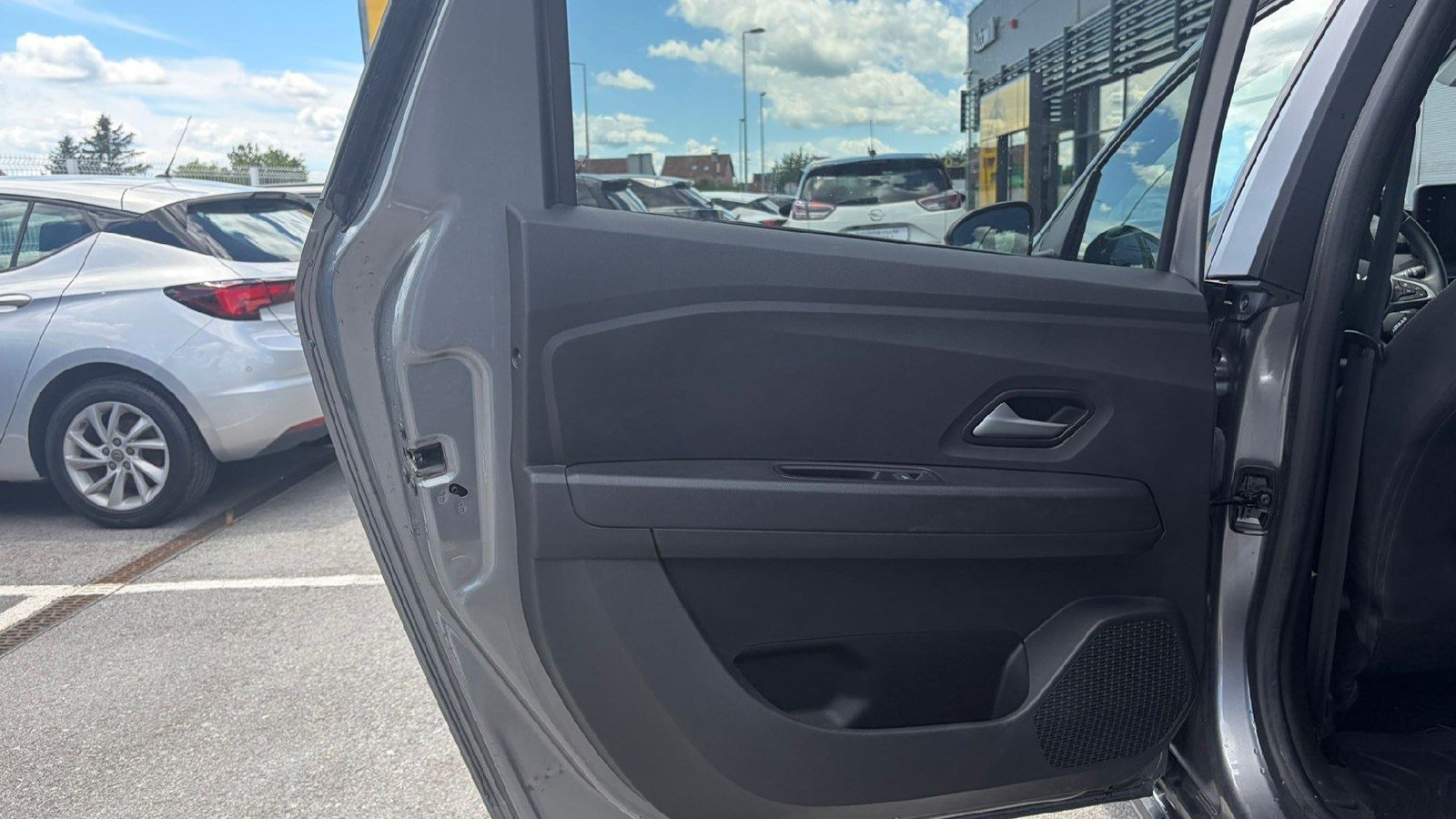 2024 Dacia Jogger — fotografija 17