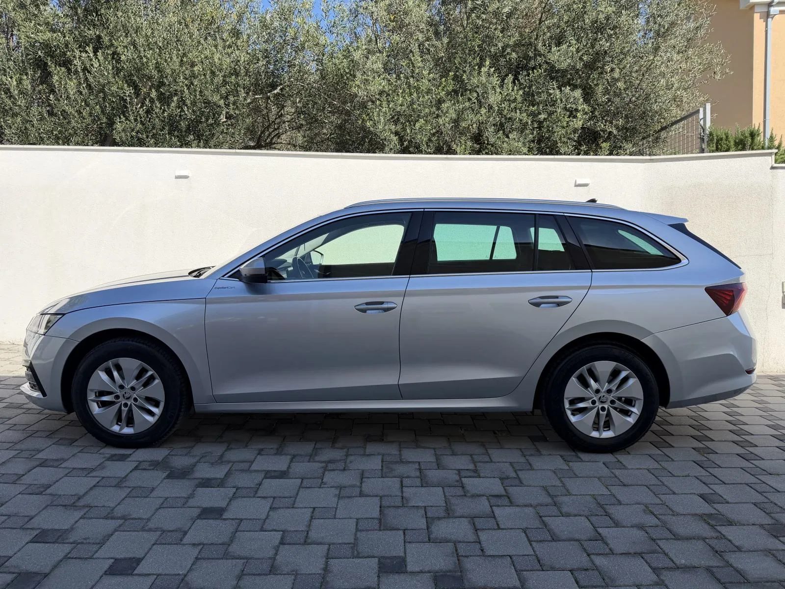 2020 Škoda Octavia — fotografija 7
