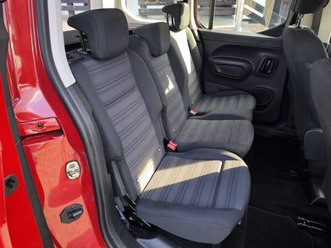 2019 Opel Combo — sličica 14