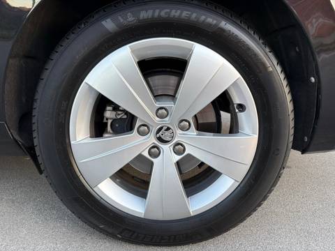 2021 Škoda Superb — sličica 9