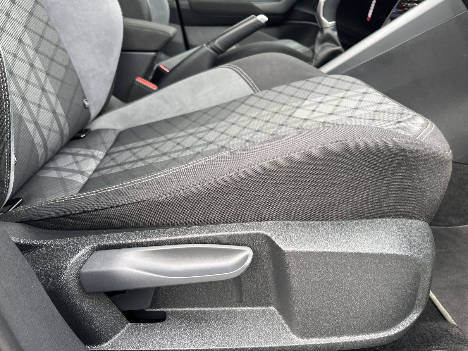 2025 Volkswagen Taigo — fotografija 24