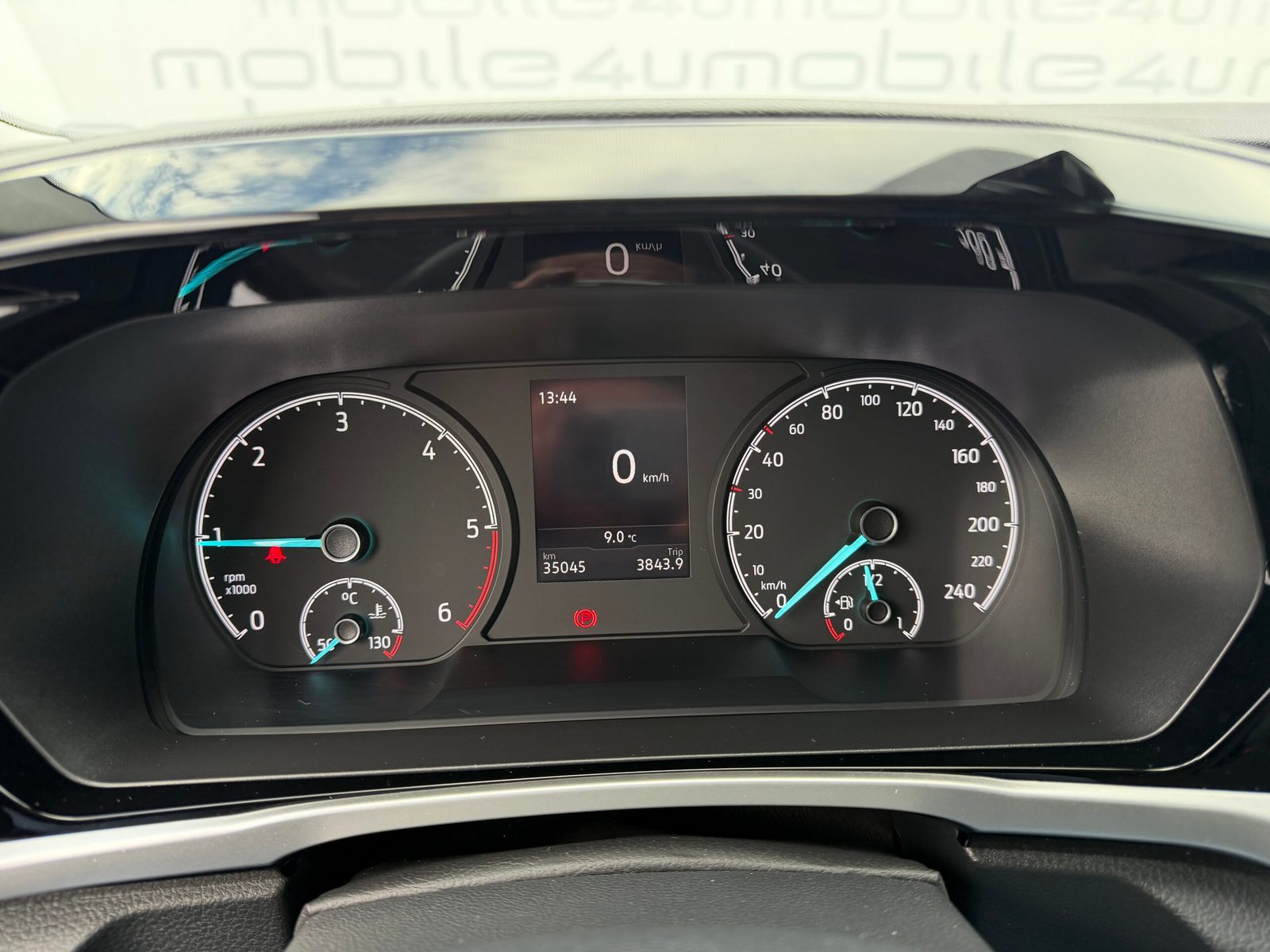 2024 Ford Tourneo Connect — fotografija 13