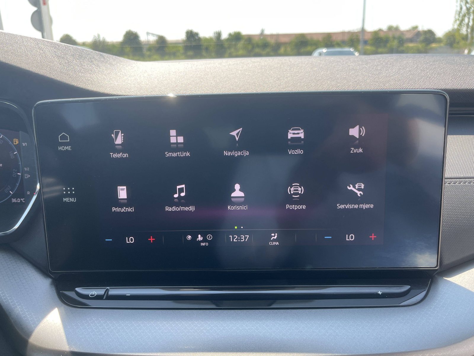 2023 Škoda Octavia Combi — fotografija 27