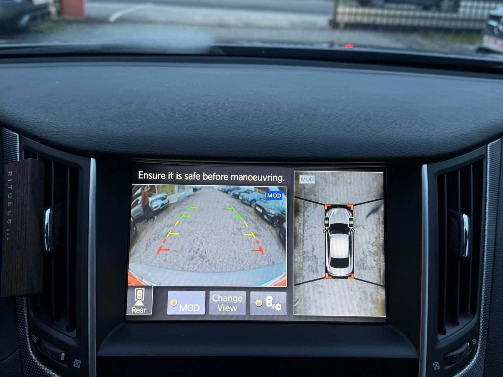 2014 Infiniti Q50 — fotografija 19