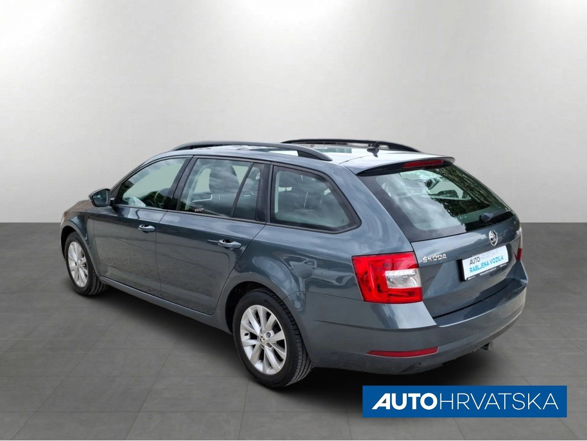 2019 Škoda Octavia Combi — fotografija 8
