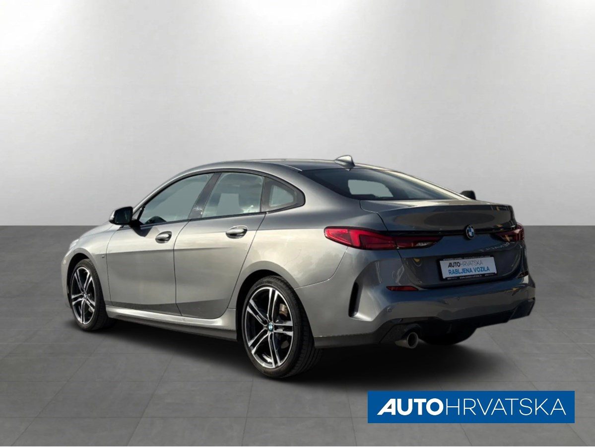 BMW Serija 2 — fotografija 3