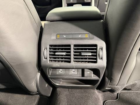 2025 Land Rover Discovery Sport — sličica 17