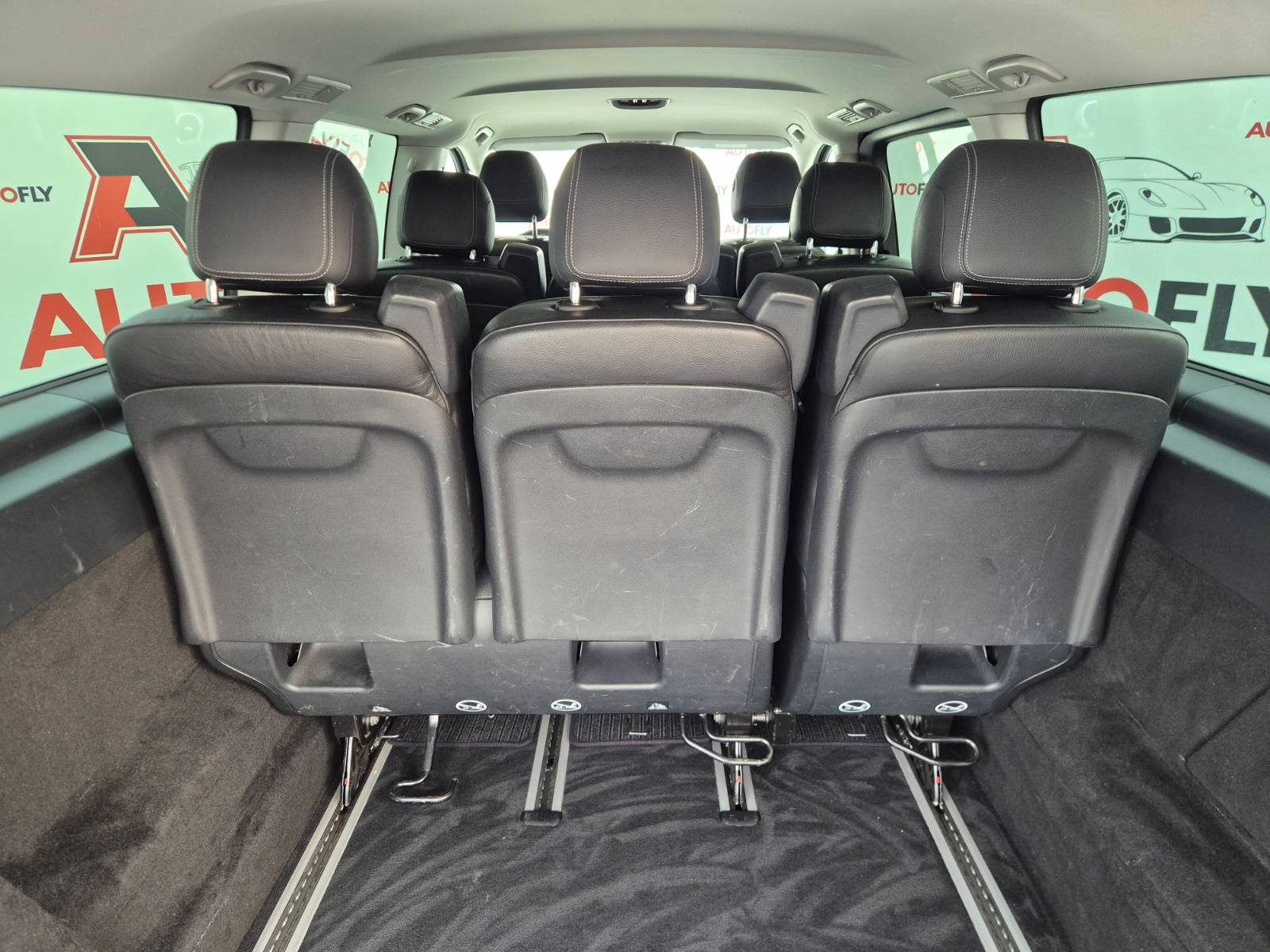 2017 Mercedes-Benz V-klasa — fotografija 19