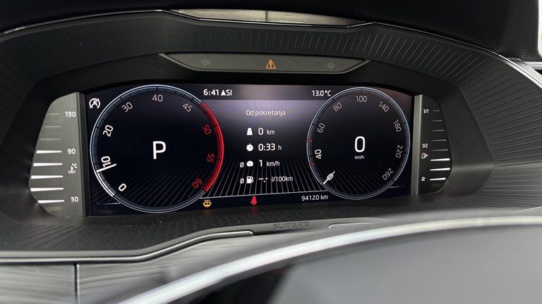 2022 Škoda Superb — fotografija 15