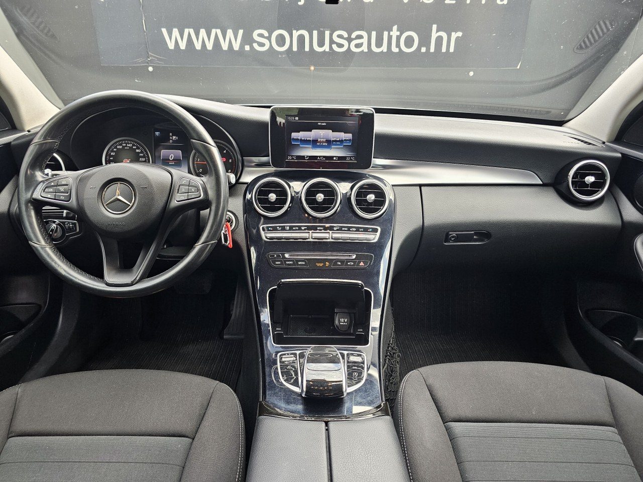 2014 Mercedes-Benz C-klasa — fotografija 9